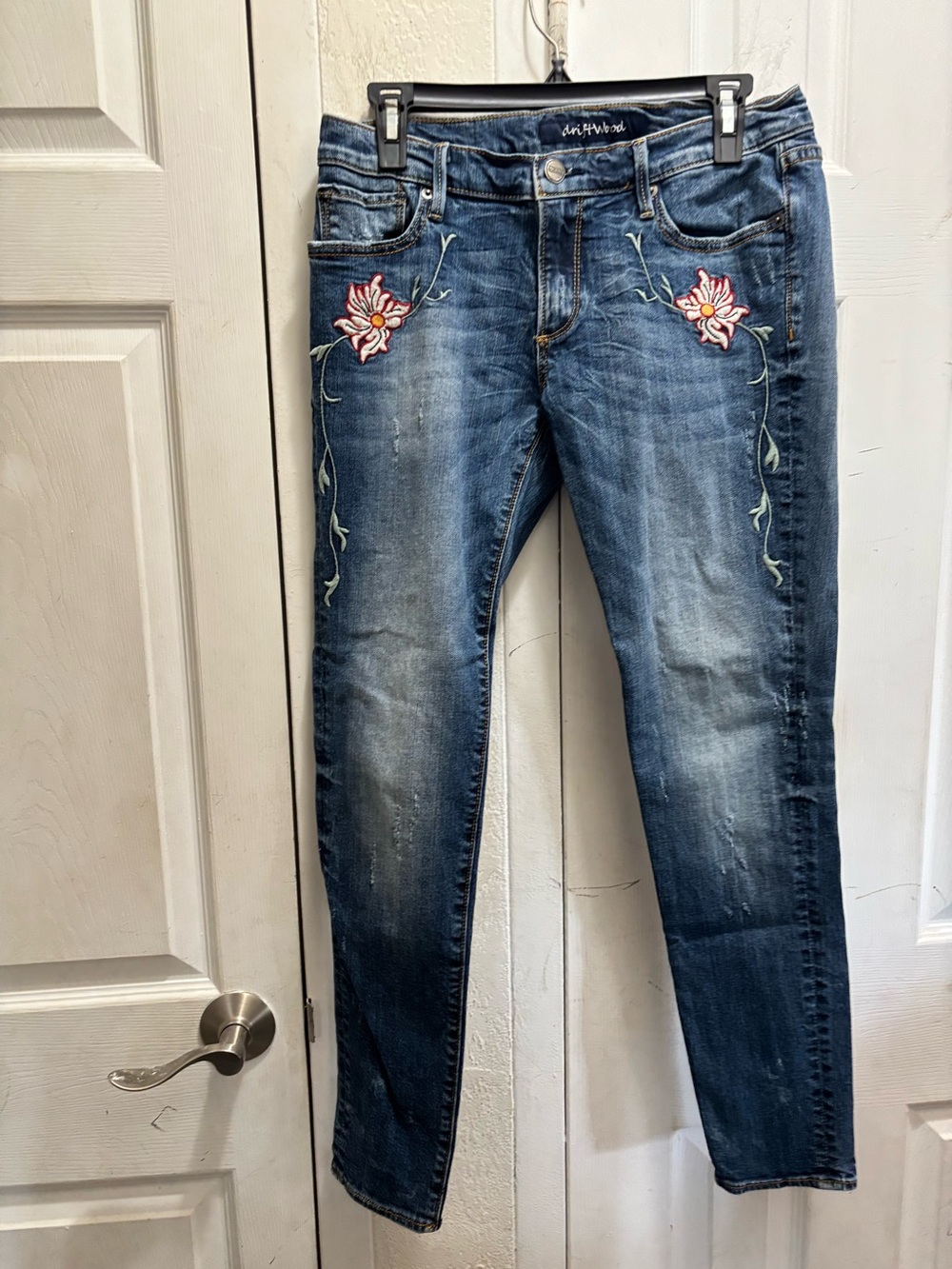 DRIFTWOOD Blue Skinny Jeans with Floral Embroidery